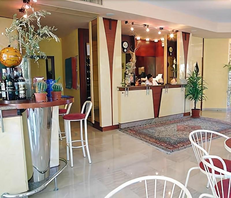 Hotel Ausonia Milano Marittima Esterno foto