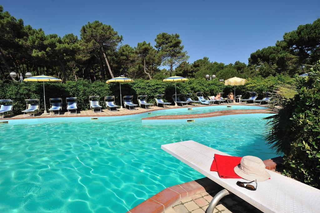 Hotel Ausonia Milano Marittima Esterno foto